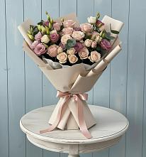 Букет цветов из:  Розы и Лизиантусы в Солнечном Хабаровского края