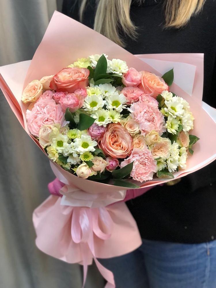 Букет цветов из: Гвоздики, Розы и Хризантемы в Солнечном Хабаровского края