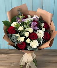 Букет цветов из:  Розы и Альстромерии #REPLACE_PRED# Солнечном Хабаровского края