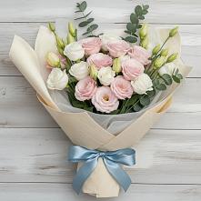 Букет цветов из:  Лизиантусы в Солнечном Хабаровского края