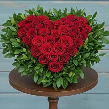 Цветочная композиция из Розы в виде сердца #REPLACE_PRED# Солнечном Хабаровского края