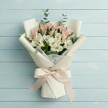 Букет цветов из:  Альстромерии в Солнечном Хабаровского края