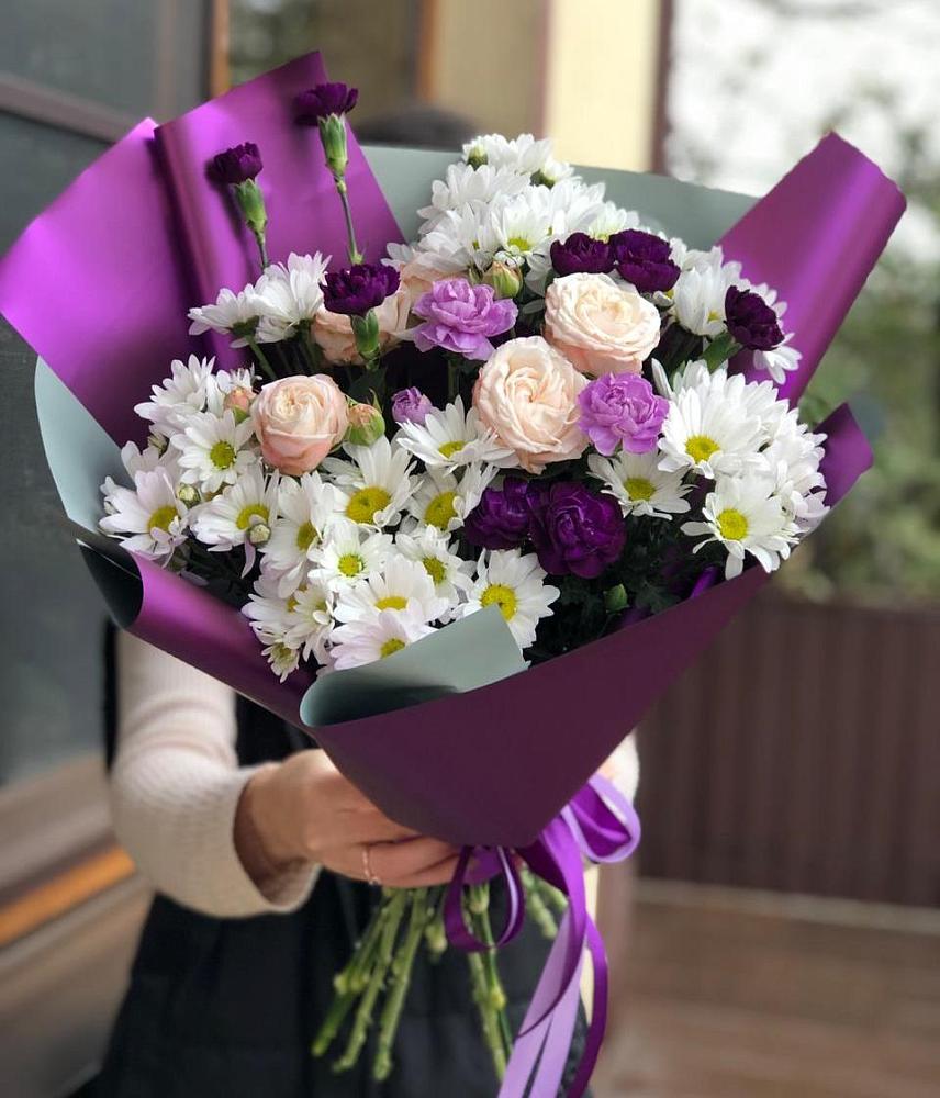 Букет цветов из: Хризантемы, Гвоздики и Розы в Солнечном Хабаровского края