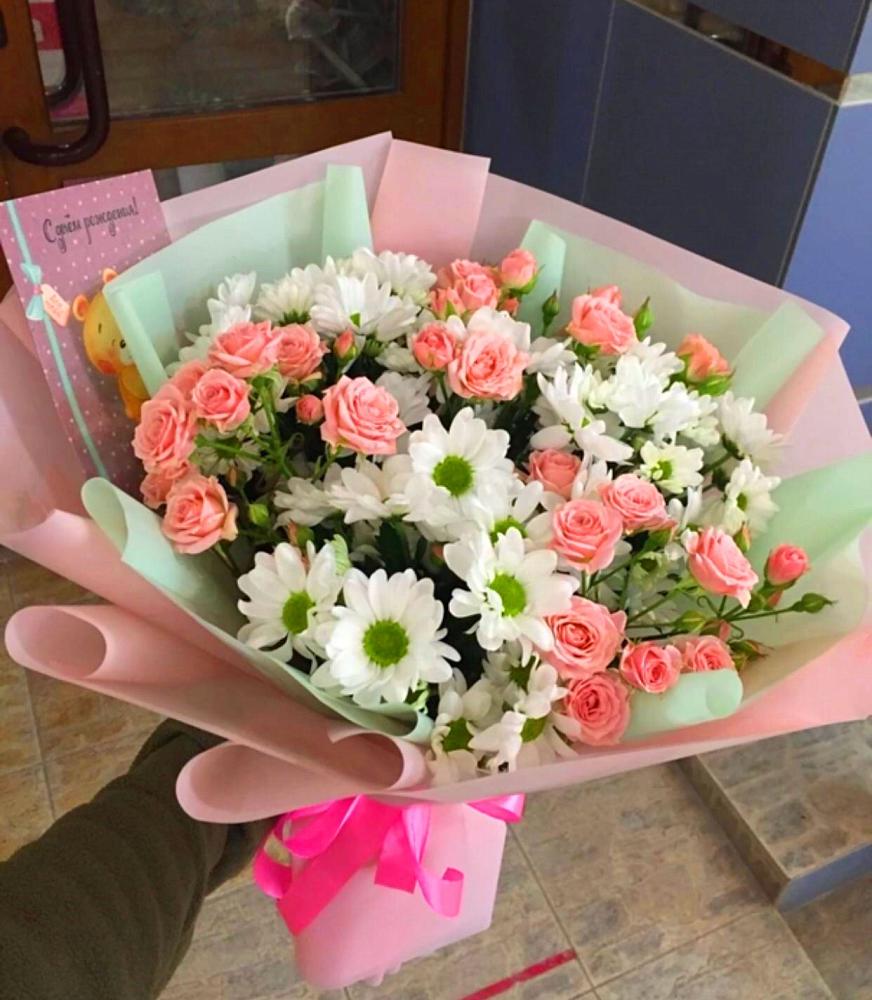 Букет цветов из: Розы и Хризантемы в Солнечном Хабаровского края