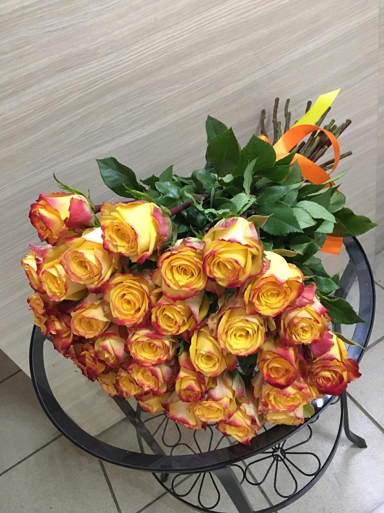 Букет Желтые розы в Солнечном Хабаровского края