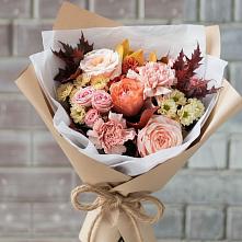 Букет цветов из:  Гвоздики, Хризантемы и Розы в Солнечном Хабаровского края