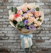 Букет цветов из:  Розы, Лизиантусы и Гвоздики #REPLACE_PRED# Солнечном Хабаровского края